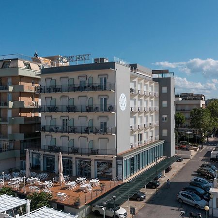 Hotel Nord Est Cattolica Esterno foto