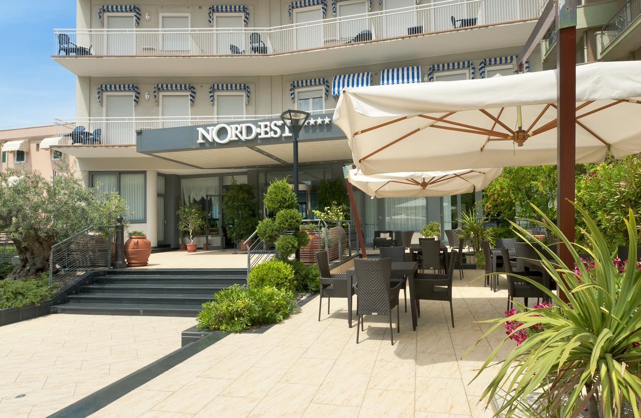 Hotel Nord Est Cattolica Esterno foto